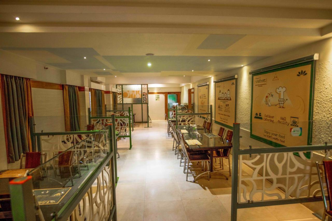 Kohinoor Hotels Erode Esterno foto